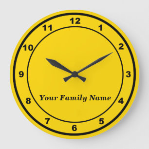 Ihr Familienname auf gelber runder Wanduhr