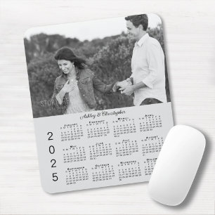 Ihr Foto heißt Personalisiert Gray 2025 Calendar Mousepad