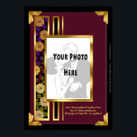 Ihr Foto in einem Burgund Art Deco Imitat Poster<br><div class="desc">Dieses 20"x28" glänzende Poster-Template zeigt Leslie Sigal Javorek’s Gemälde eines Art-Déco-Stilrahmens aus den 30er Jahren in einer kräftigen Burgundy-Farbe mit Blumen- und Goldakzenten, die Ihr hochgeladenes Foto und Ihre personalisierte Bildunterschrift mit einbezieht. Was für ein cooles Geschenk für Paare wie Foto, Hochzeit, Jubiläum oder für Ihre Selfy, um Ihre Schlafzimmermauer...</div>