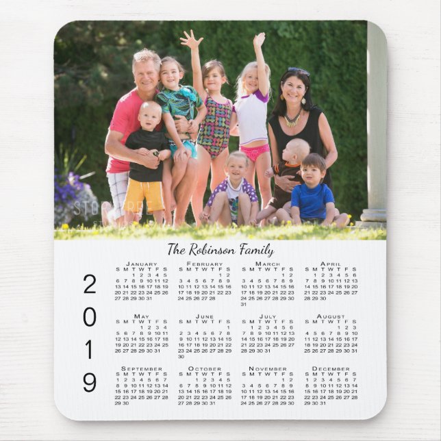 Ihr Foto und personalisierter Namenskalender 2019 Mousepad (Vorne)
