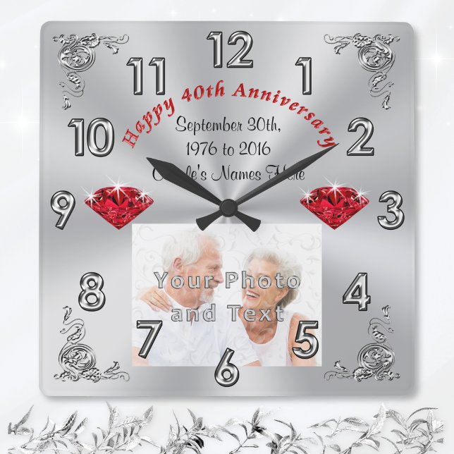 Ihr FOTO und TEXT 40-Jährige Geschenke Quadratische Wanduhr (40th wedding anniversary gifts for parents. 40th anniversary wedding gifts. Ruby anniversary gifts.)