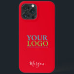 Ihr Logo/Art/Foto, Name des weißen Schriftsatzes,  Case-Mate iPhone Hülle<br><div class="desc">Personalize with your logo,  Art or Foto and name in white script on red background.</div>
