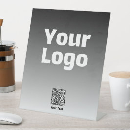 Ihr Logo mit/Bearbeitung von QR-Code und Farbverla Sockelschild