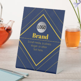 Ihr Logo und anpassbares Design Template Sockelschild