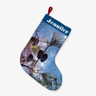 Ihr Name auf den Weihnachtskiefern Kleiner Weihnachtsstrumpf