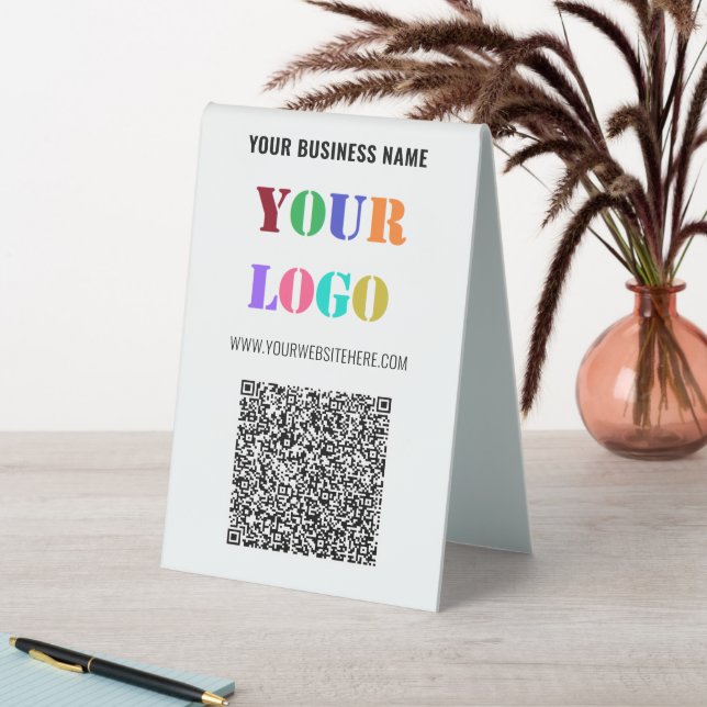 Ihr QR-Code und Ihr Firmenlogo Text Tabelle Zeitsz Tischaufsteller (In Situ (Tisch))