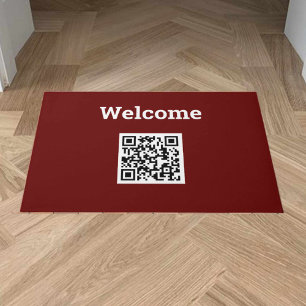 Ihr QR-Code und Willkommen auf einem Fußmatte