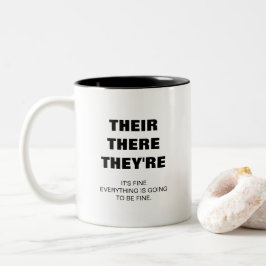 Ihre, hier, sie sind Lehrer, die Grammatik komisch Zweifarbige Tasse