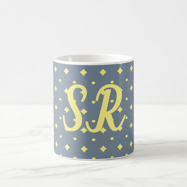 Ihre Initialen Tasse, blau-grau und weich-gelb Kaffeetasse (Mittel)