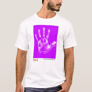 "Ihre Leben sind in unseren Händen" durch Michell T-Shirt