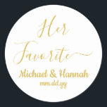 Ihre liebste Gastgeschenk Hochzeit Bonbons, Lecker Runder Aufkleber<br><div class="desc">Ihr Lieblings-Bonbons-Hochzeitsaufkleber,  erschwingliche Leckerei zu Gunsten,  personalisierter Name Empfang-Cookie Snack,  Brautparty Baby Verlobung Party,  zu gehen Goodie anpassen Sie Ihre Tasche,  individuelle Feier Dankeschön-Label,  Hotel Begrüßungstaschen Box,  Bachelorette und seine Favoriten Aufkleber,  treffen Sie sich leicht feiern für Gäste,  Braut-Skript Custom Weißgold</div>