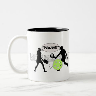 "Ihre!" Pickleball-Doppel Zweifarbige Tasse