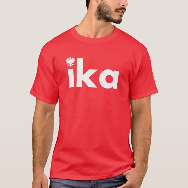 IKA Polnischer Nachname Tshirt (Vorderseite)