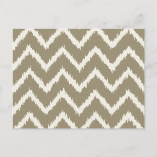 Ikat Chevrons - Taupe tan und Beige Postkarte