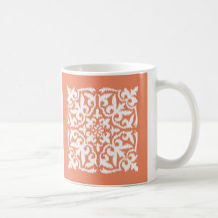 Ikat-Damask-Muster - korallenorange und weiß Kaffeetasse
