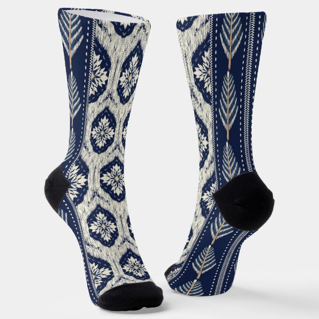 Ikat Floral Paisley Pattern Socken (Gewinkelt)