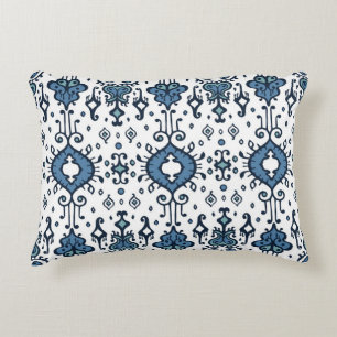 Ikat geometrische Folklore-Ornament. Oriental Vint Dekokissen