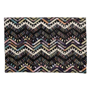 Ikat geometrische Folklore, Stammesaztemuster. Kissenbezug