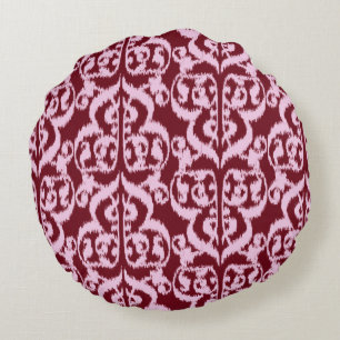 Ikat Maurische Damaske - bordeauxrot und rosa. Rundes Kissen