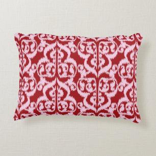Ikat Maurische Damaske - dunkelrot und rosa Dekokissen