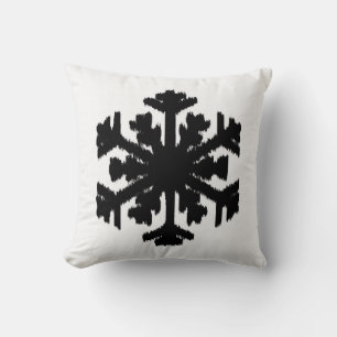 Ikat-Schneeflocke - Weiß und Schwarz Kissen