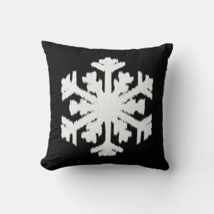 Ikat Snowflake - Schwarzweiß Kissen