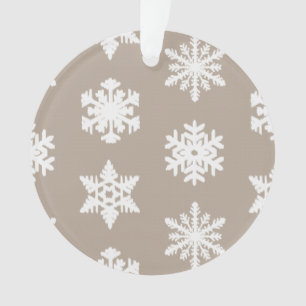 Ikat Snowflakes - Taupe tan und weiß Ornament