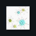Ikonische Atombombe-Sternexplosionen Wrapped Canva Leinwanddruck<br><div class="desc">Diese Iconic Atomic Sternexplosion Wrapped Canvas Muster zeigt die ikonischen atomaren Sternexplosionen. Das ist richtig! Die alte Schule, der cremefarbene Hintergrund mit goldenen Fesseln ist der perfekte Hintergrund für die lebendigen türkisfarbenen, sanften Sellerie und die kitschigen Birnen grünen Kreise. Die Farbflecken sind sporadisch in verschiedenen Größen platziert, mit überlegenen schwarz-V-förmigen...</div>