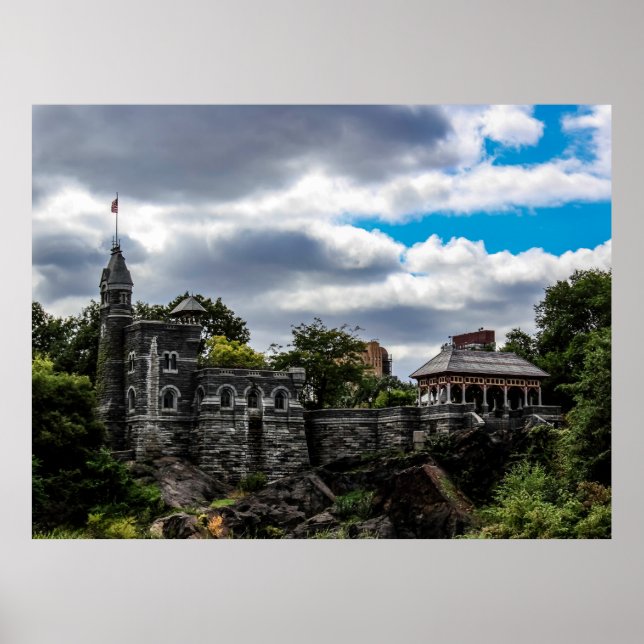 Ikonisches Foto von Belvedere Burg im NYC Poster (Vorne)