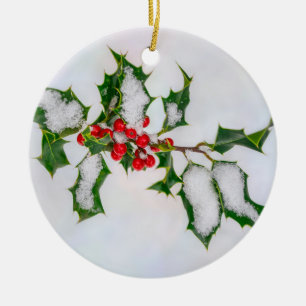 Ilex Red Christmas Holly Berries im Winter Snow — Keramik Ornament