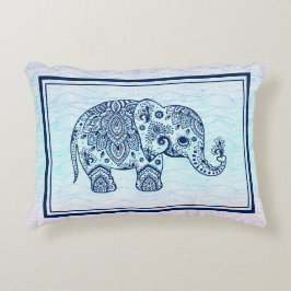 Illustration des Navy-Blue-Paisley-Elefanten Dekokissen
