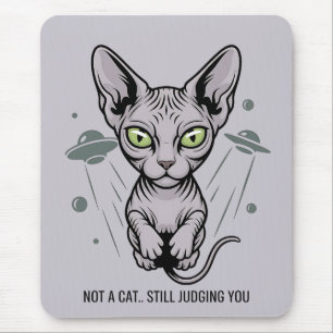 Illustration einer Alien-UFO-Sphynx-Katze Mousepad