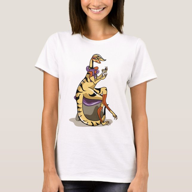 Illustration eines Iguanodon, der ihre Nägel polie T-Shirt (Vorderseite)