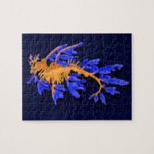Illustrierter Seeadragon aus Gold und Blauer Leine