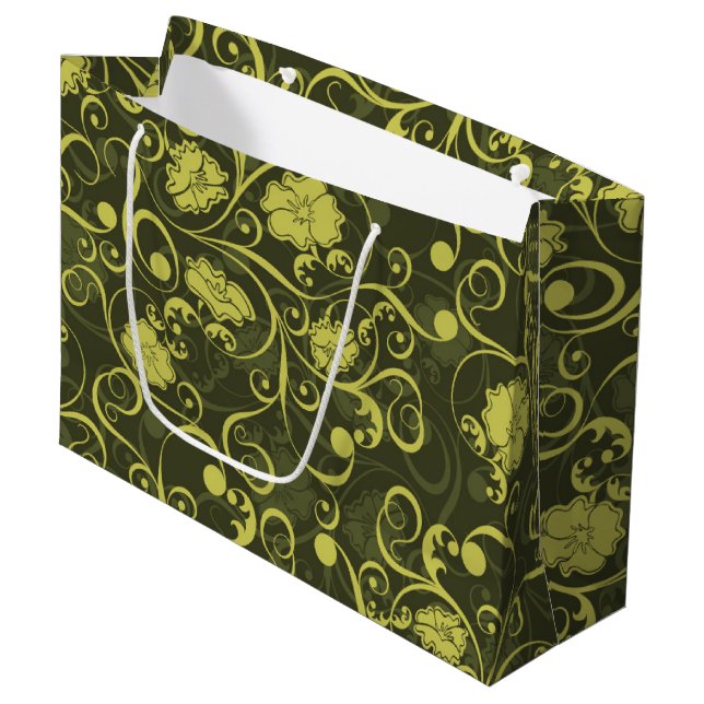 Illustriertes Blumenmuster in Schwarz und Grün Große Geschenktüte (Vorderseite Schrägansicht)