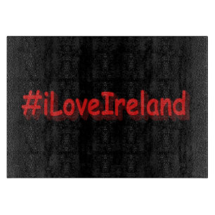 "#iLoveIreland" Niedliches Design. Jetzt kaufen Schneidebrett