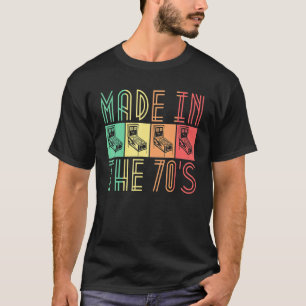 Im 70er Pinball Retro Arcade für Männer hergestell T-Shirt