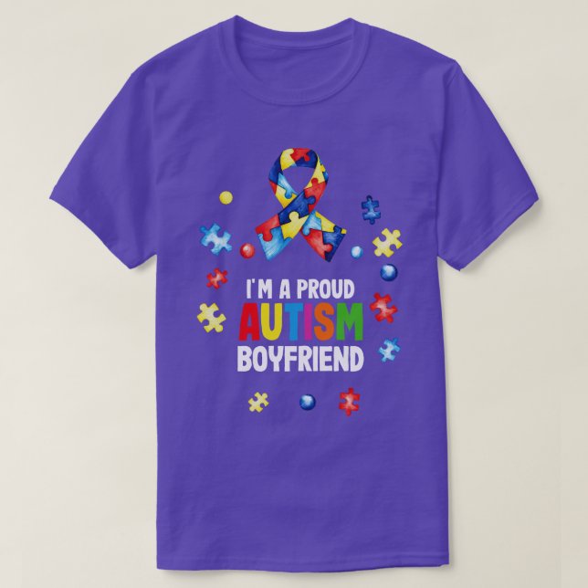 Im A Proud Autism Boyfriend Autismus Awareness T-Shirt (Design vorne)