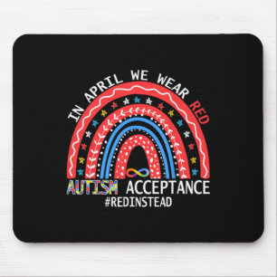 Im April tragen wir eine rote Autismus-Sensibilisi Mousepad