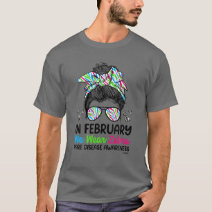 Im Februar tragen wir Zebra Messy Bun Seltene Kran T-Shirt