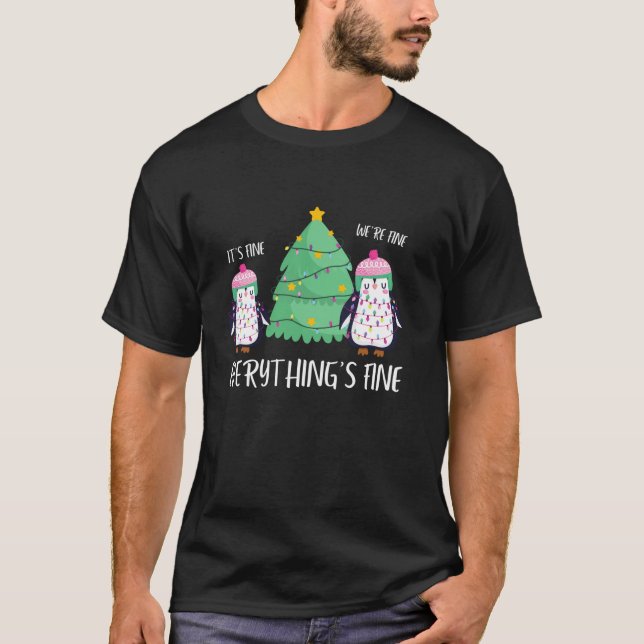 Im Fine getangled Ugly Christmas Tree Lights Pengu T-Shirt (Vorderseite)