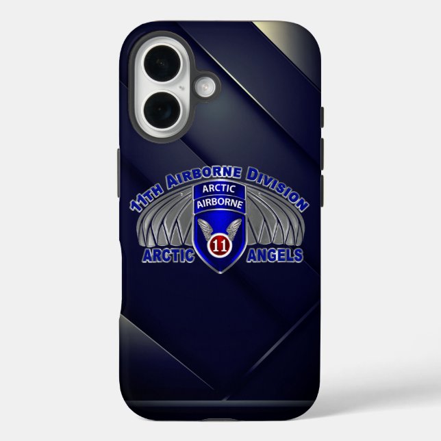 im Flugzeug Abteilung iPhone 16 Hülle (Rückseite)
