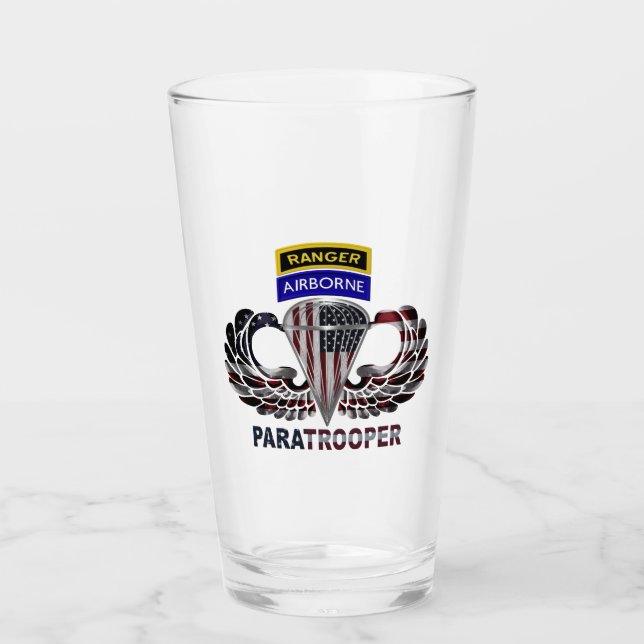Im Flugzeug Ranger Jump Flügel mit amerikanischer  Glas (Vorderseite)