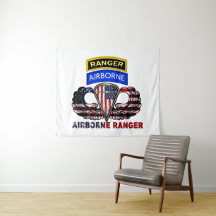 IM FLUGZEUG RANGER WANDTEPPICH