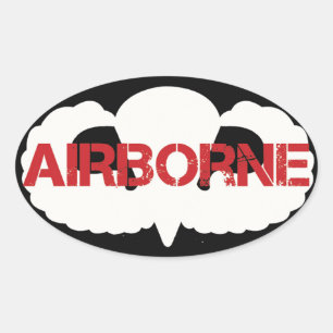 Im Flugzeug Wappen auf BLACK Ovaler Aufkleber