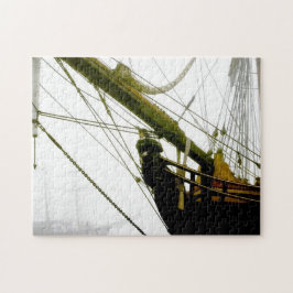 Im Foto "Nebel Tall Ship HMS Bounty Figurehead"