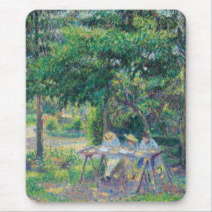 Im Garten sitzende Kinder Camille Pissarro Mousepad