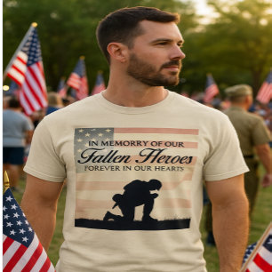 Im Gedenken an unsere Helden - Patriotischer Geden T-Shirt