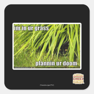 im Gras Quadratischer Aufkleber