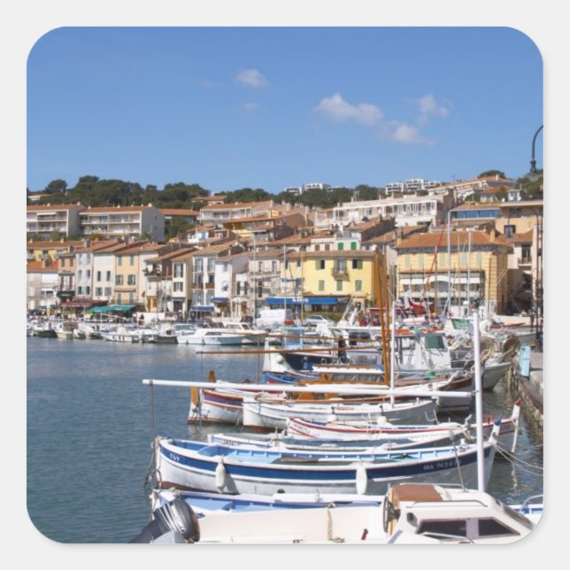 Im Hafen von Cassis Dorf. Fischerei und Quadratischer Aufkleber (Vorderseite)